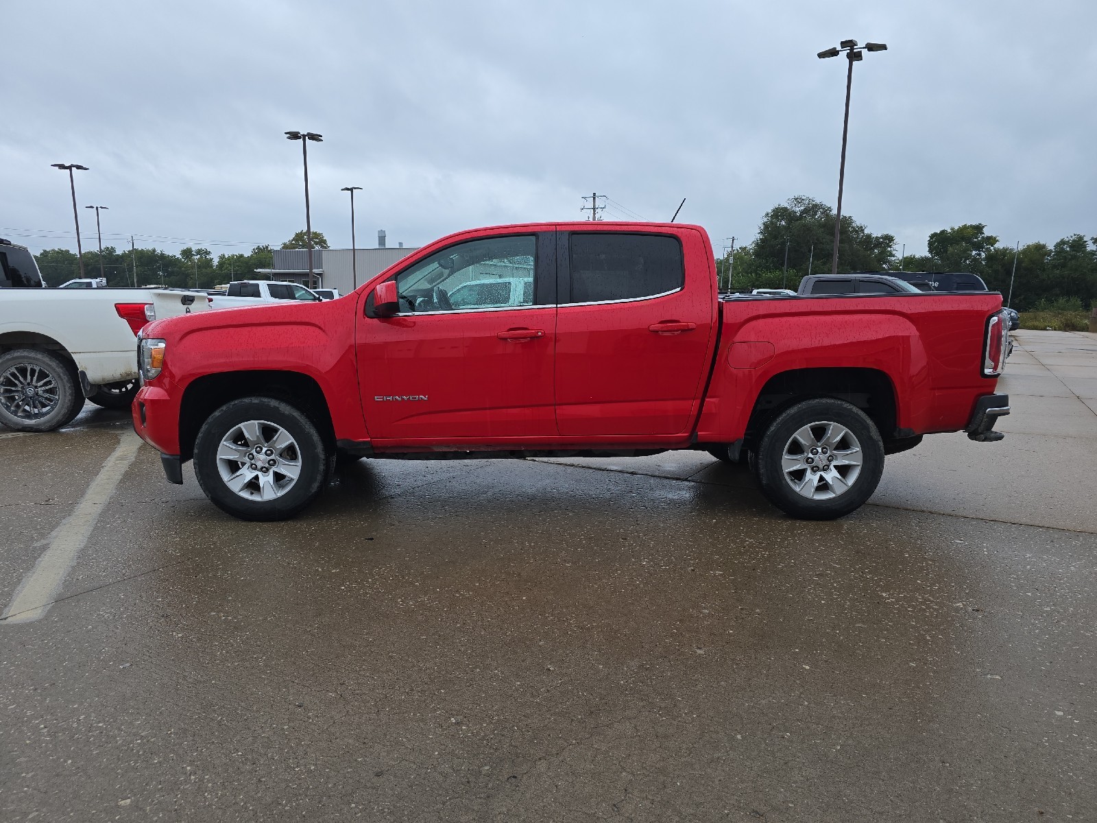 Used 2015 GMC Canyon 2WD SLE Pickup Truck