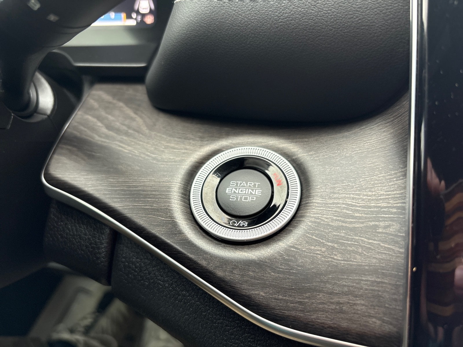 2023 Jeep Grand Cherokee L Overland - Photo 25