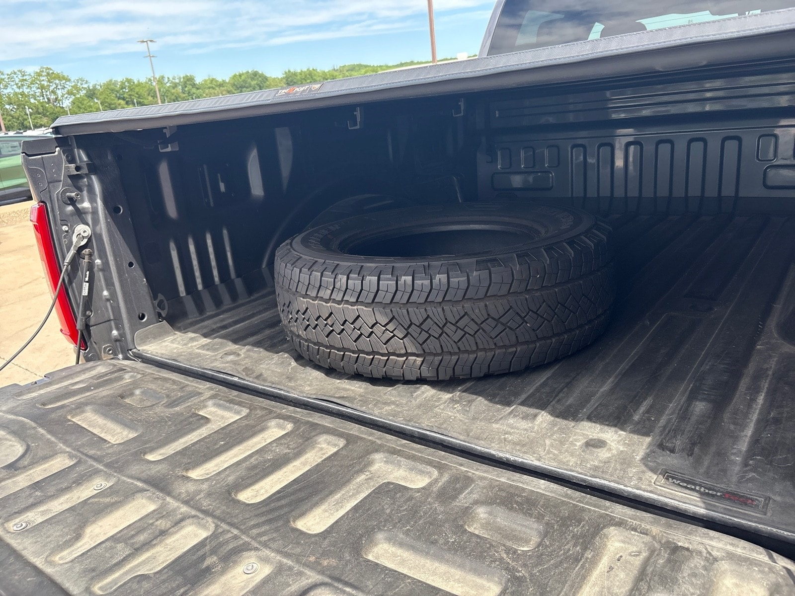 2022 Ford F-150 XLT - Photo 14