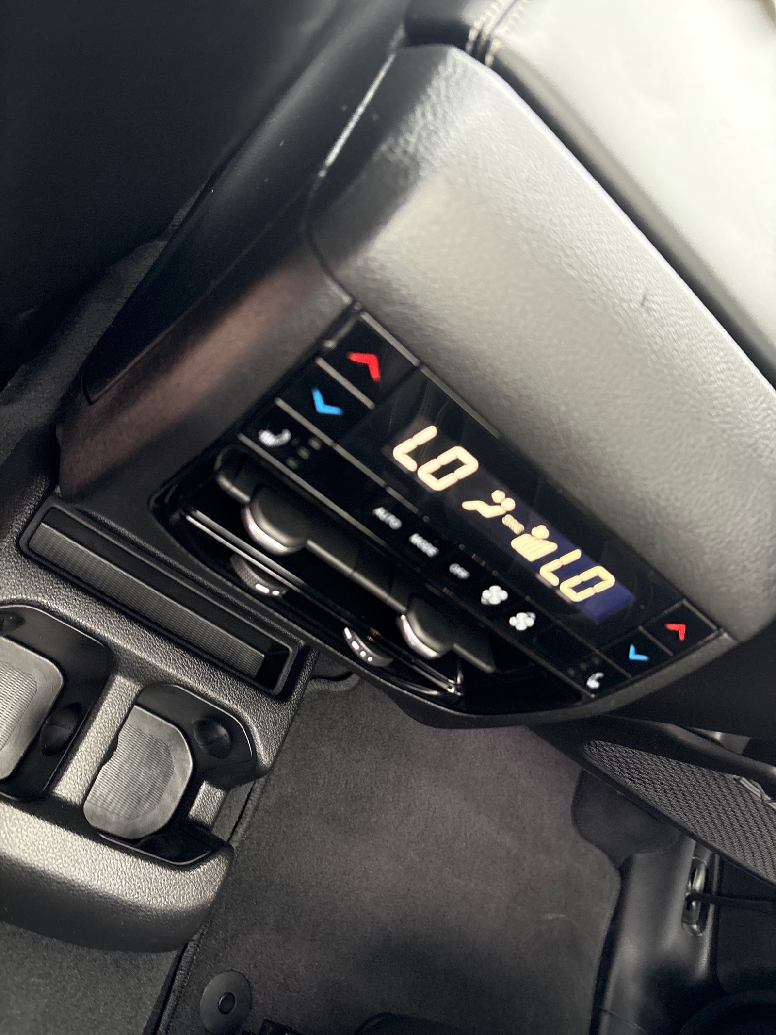 2023 Jeep Grand Cherokee L Overland - Photo 6