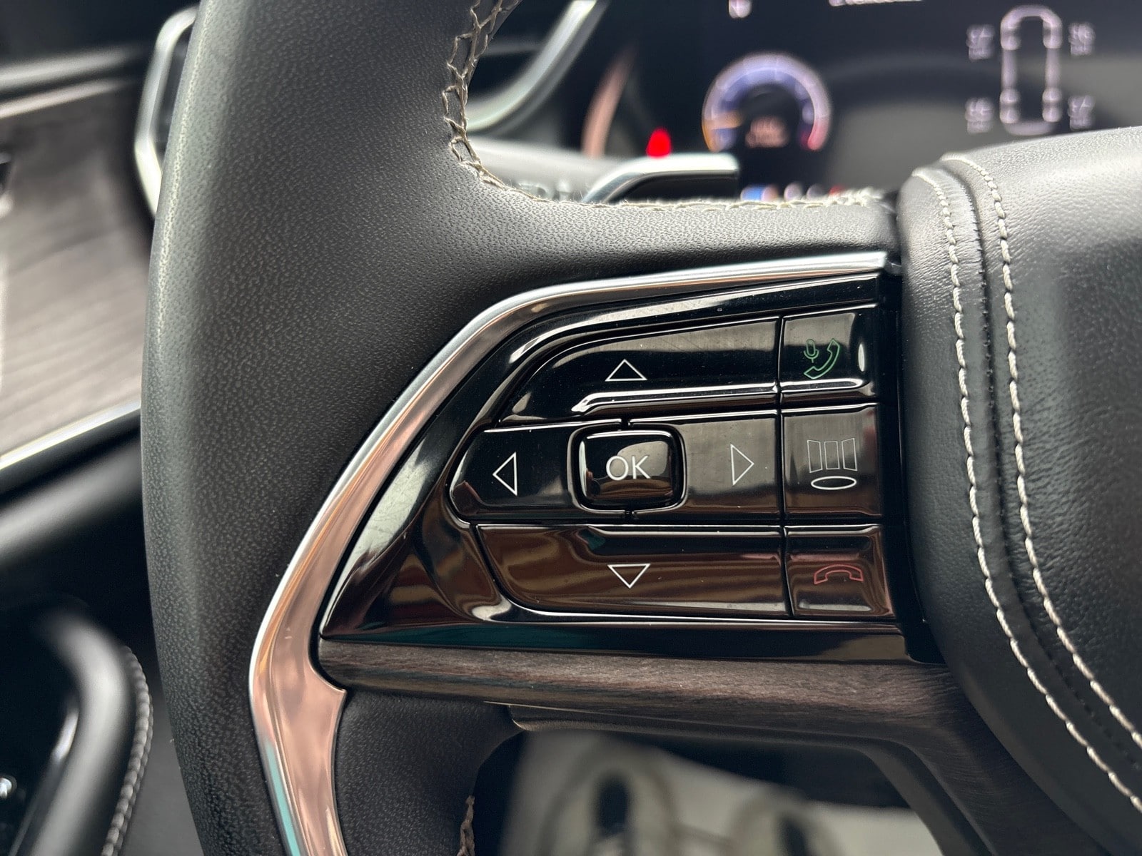 2023 Jeep Grand Cherokee L Overland - Photo 18