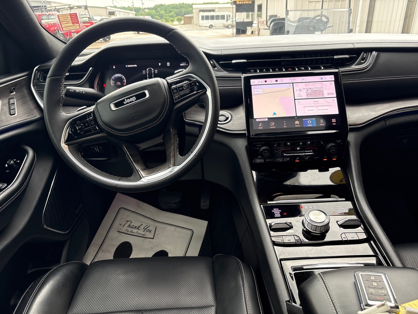 2023 Jeep Grand Cherokee L Overland - Photo 7