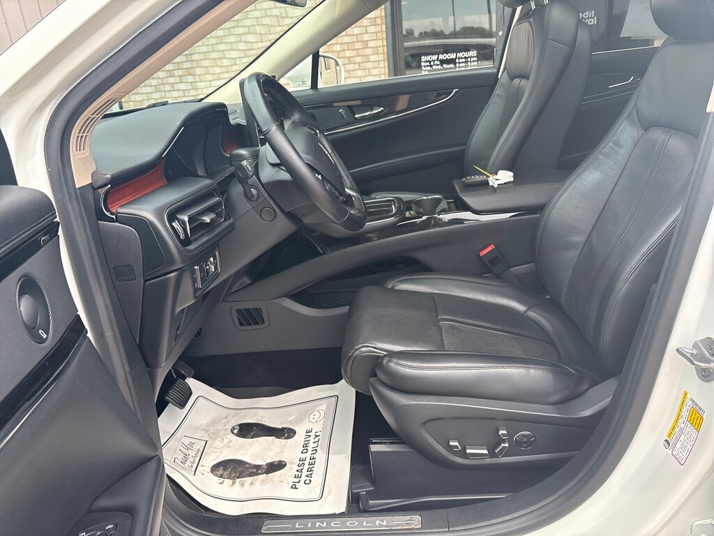 Used 2022 Lincoln Nautilus Reserve