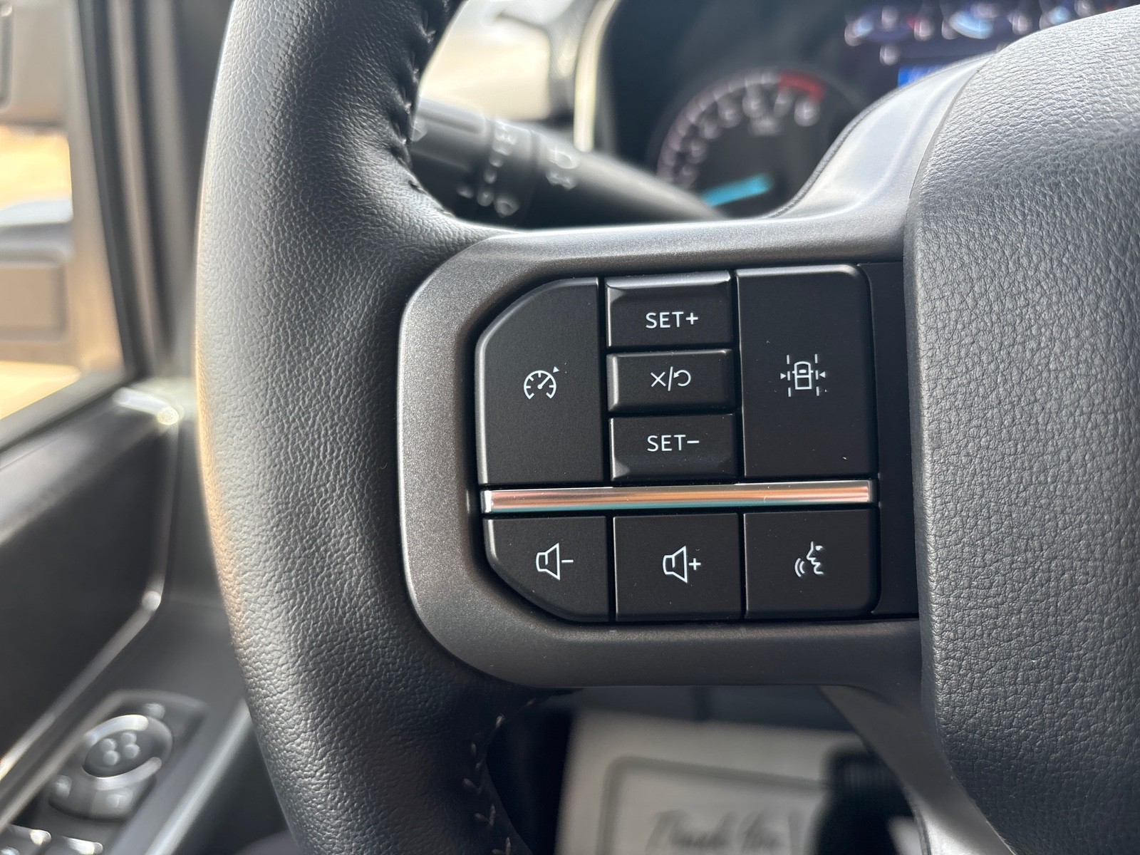 2022 Ford F-150 XLT - Photo 17