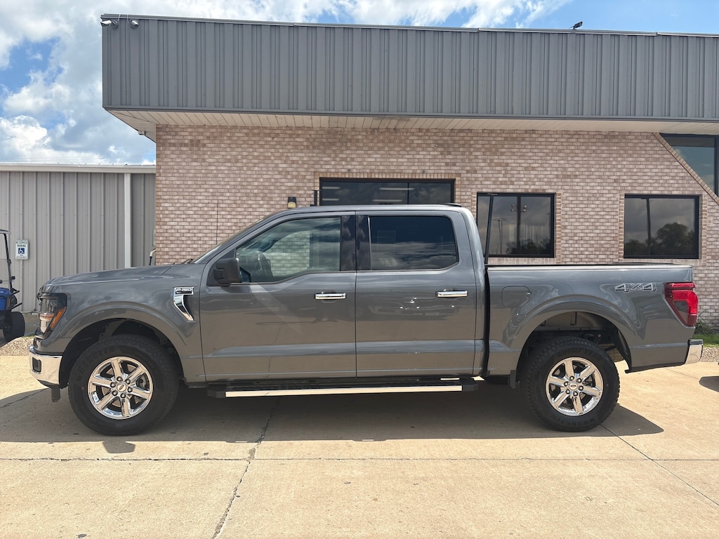 Used 2025 Ford F-150 XLT Pickup Truck