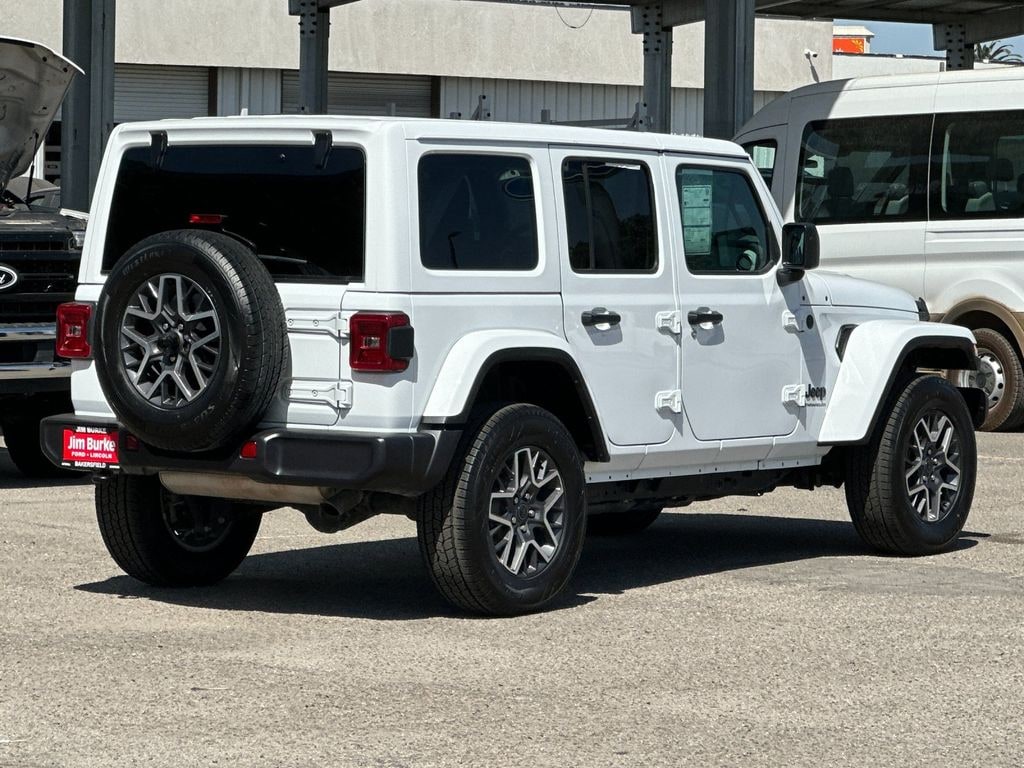 Certified 2025 Jeep Wrangler Sahara SUV