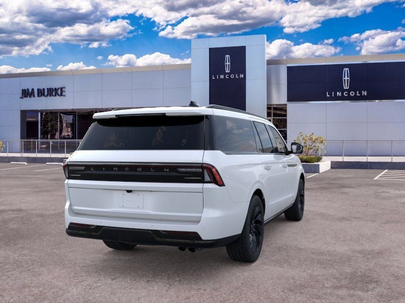 2026 Lincoln Navigator Reserve L - Photo 8