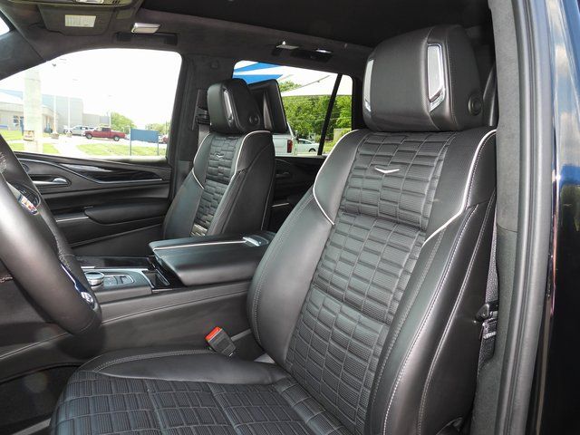 2023 Cadillac Escalade V-Series - Photo 45