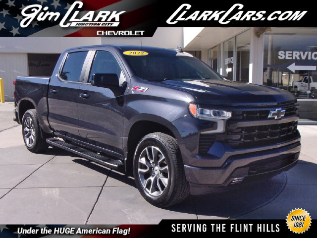 2022 Chevrolet Silverado 1500 RST Truck