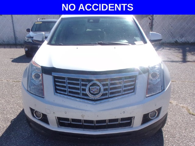 Used 2015 Cadillac SRX Premium Collection with VIN 3GYFNGE38FS560710 for sale in Junction City, KS