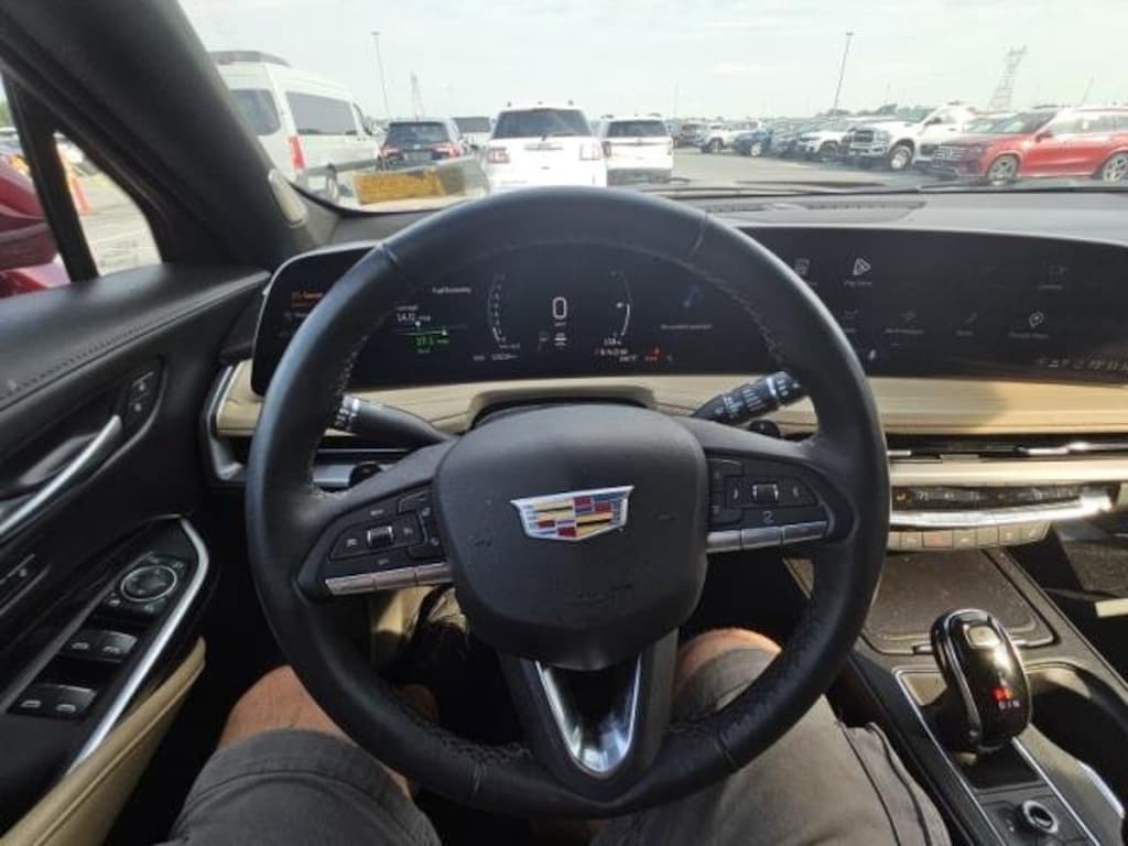 Used 2025 Cadillac XT4 Premium Luxury SUV
