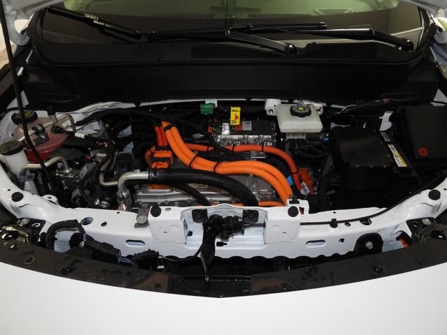 2027 Chevrolet Bolt LT - Photo 20