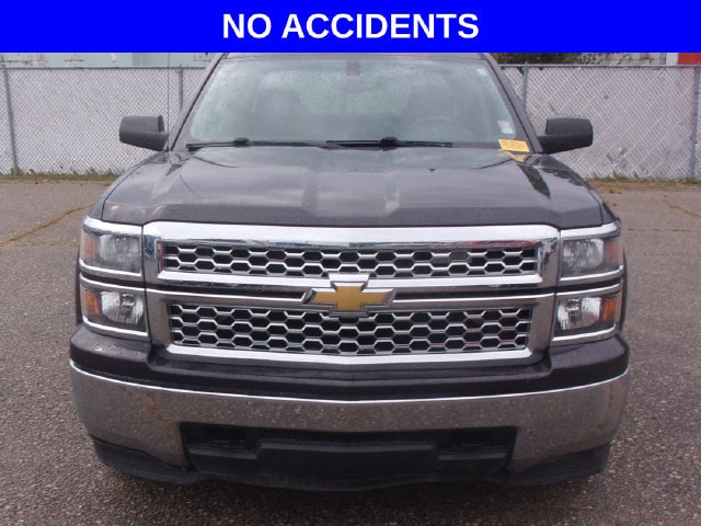 Used 2014 Chevrolet Silverado 1500 LT with VIN 3GCUKREC1EG305304 for sale in Junction City, KS