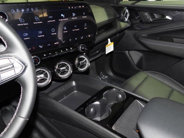 2026 Chevrolet Blazer EV LT - Photo 31