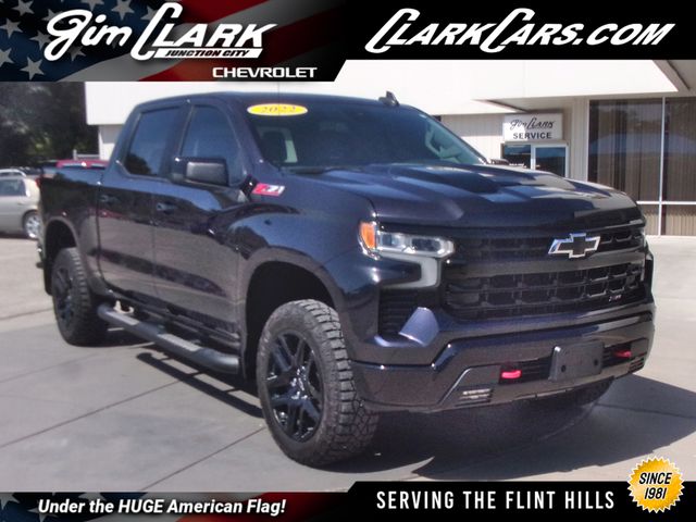2022 Chevrolet Silverado 1500 LT Trail Boss Truck