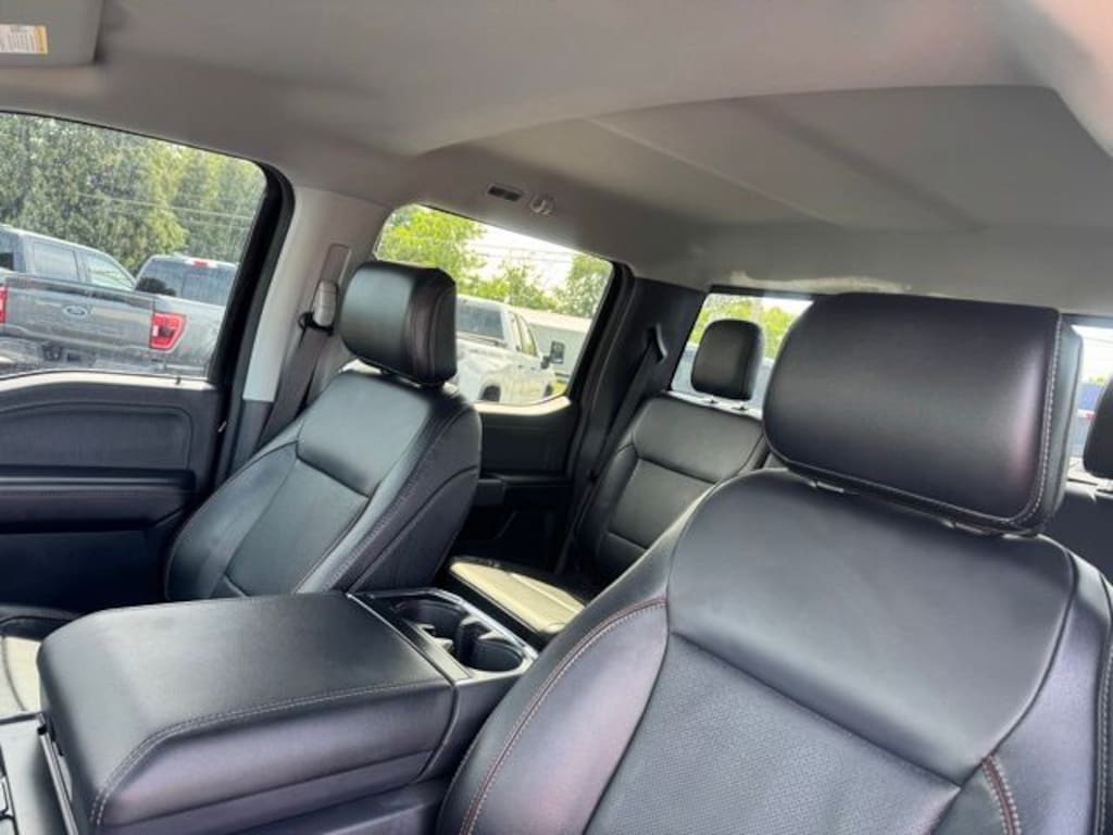 Used 2023 Ford F-150 Lariat Crew Cab