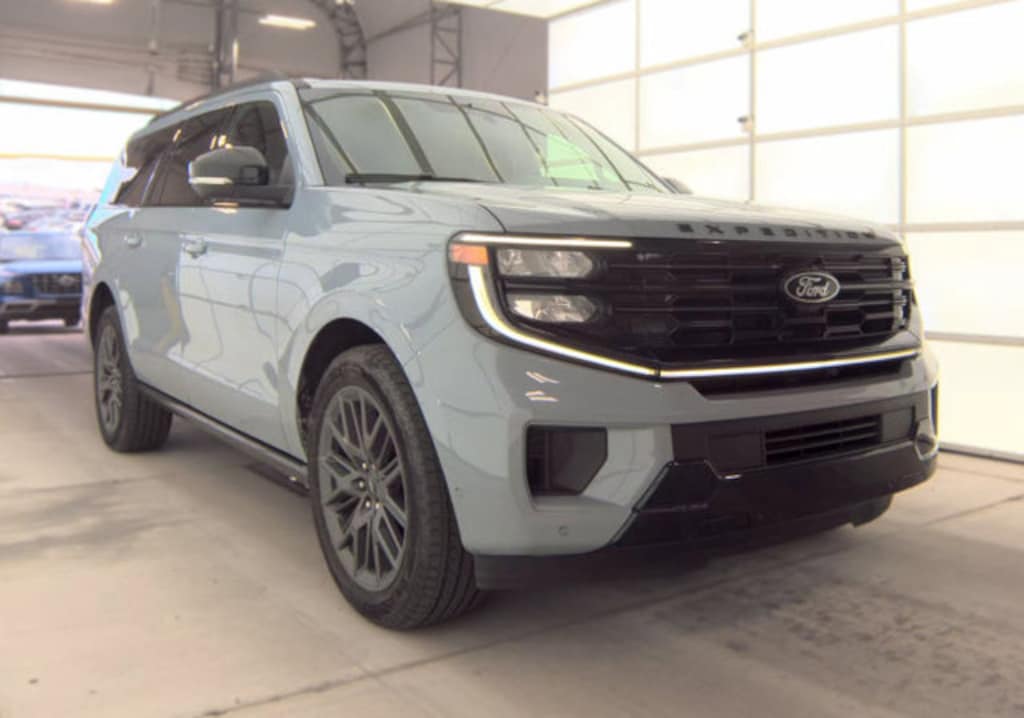 Used 2025 Ford Expedition MAX Platinum SUV