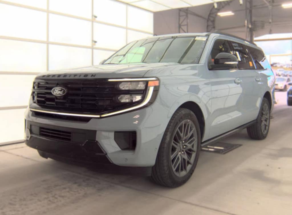 Used 2025 Ford Expedition MAX Platinum SUV