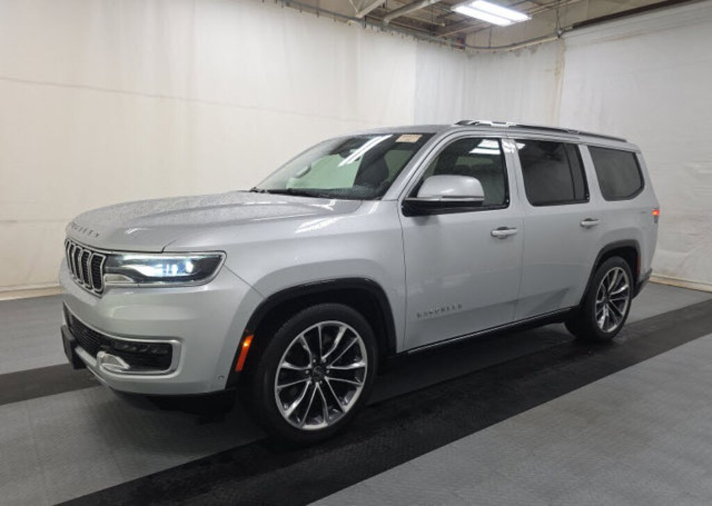 Used 2022 Jeep Wagoneer
