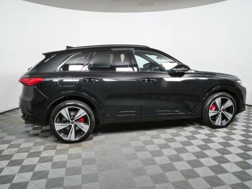 New 2026 Audi SQ5 SUV
