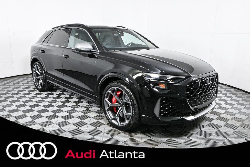 New 2026 Audi RS Q8 4.0T performance SUV