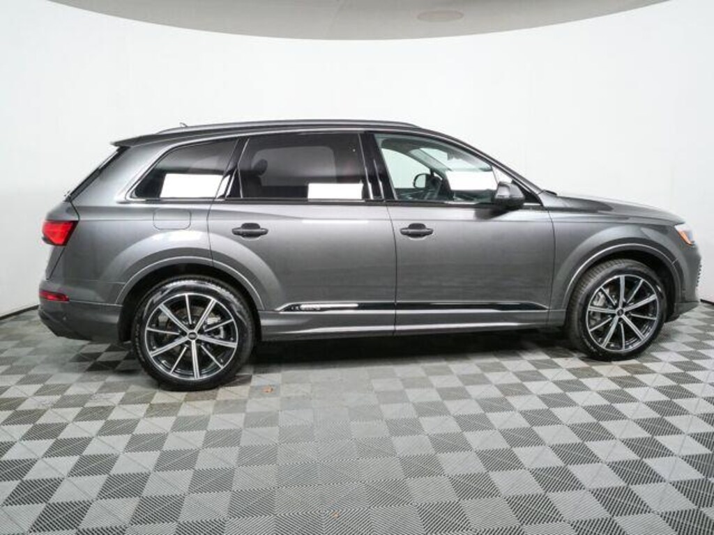 New 2026 Audi Q7 SUV