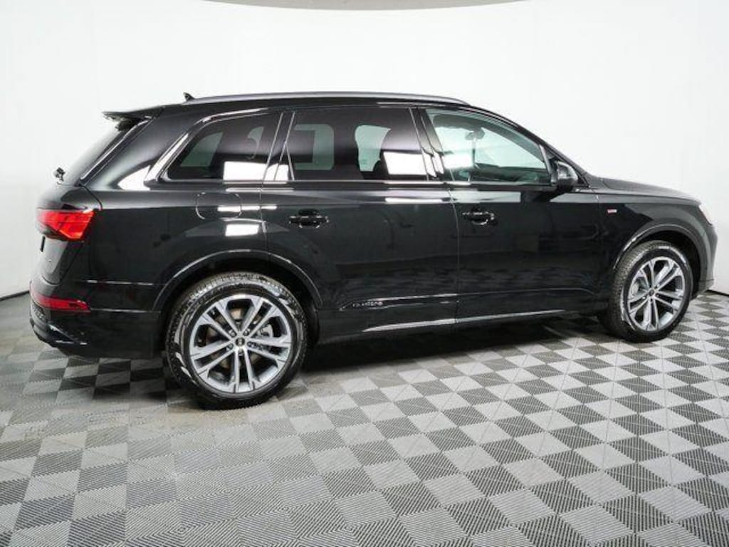 New 2026 Audi Q7 SUV