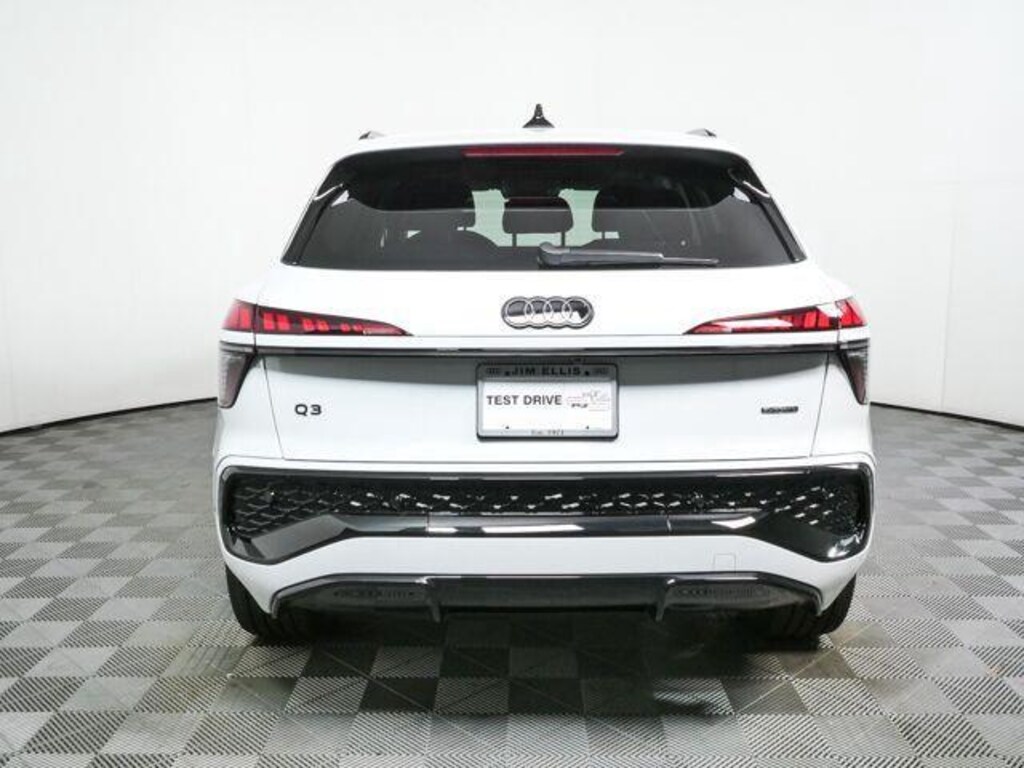 New 2026 Audi Q3 SUV