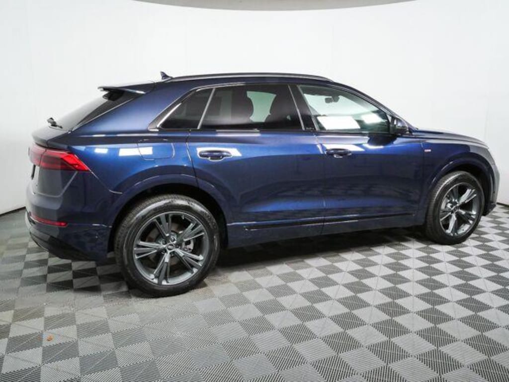 New 2027 Audi Q8 SUV