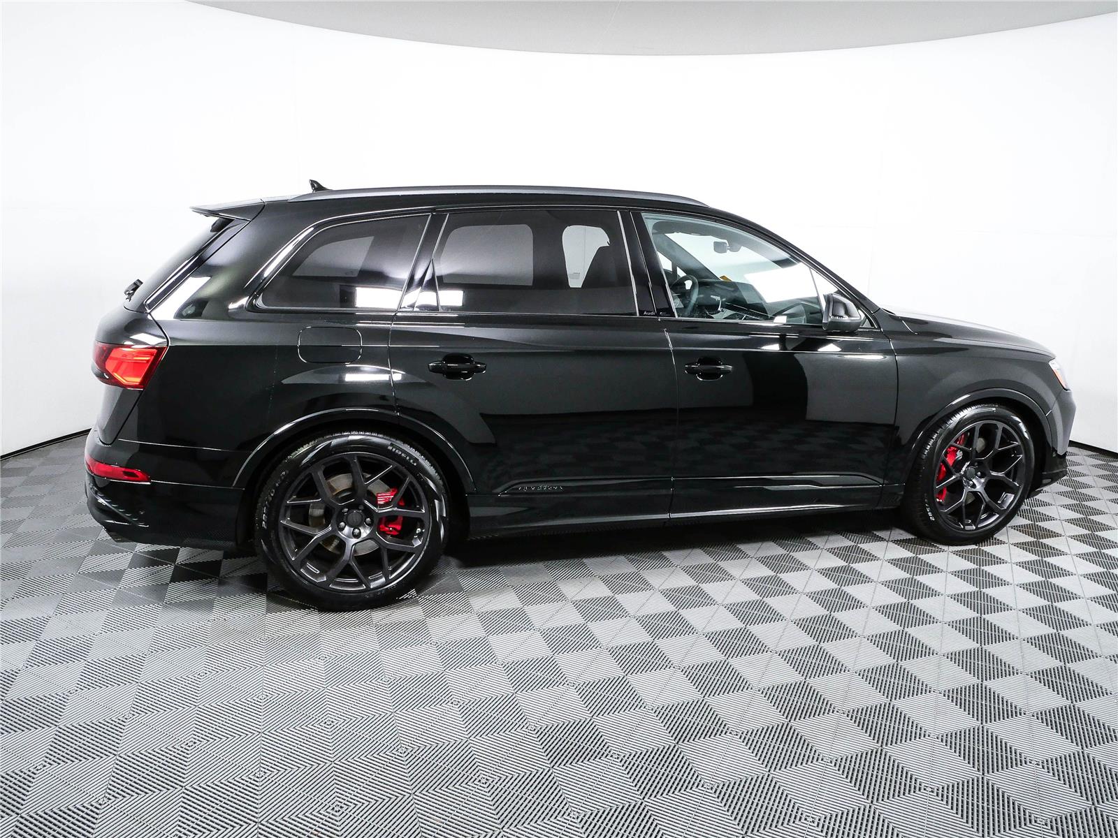New 2026 Audi SQ7 SUV