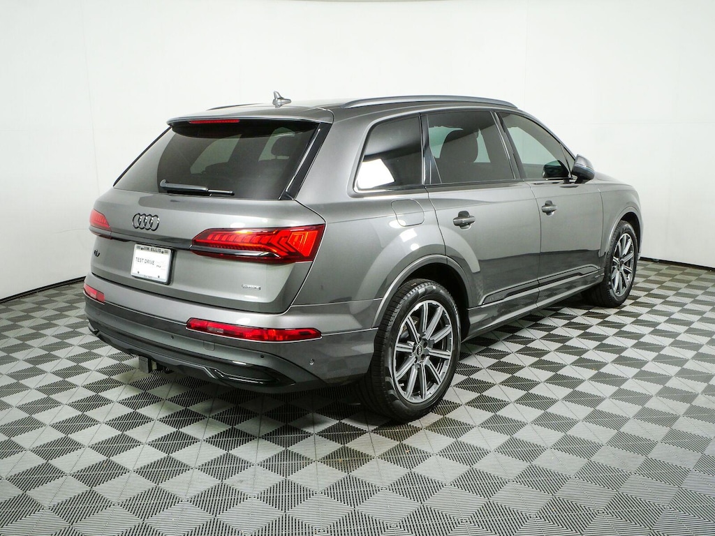 Used 2023 Audi Q7 Premium Plus SUV