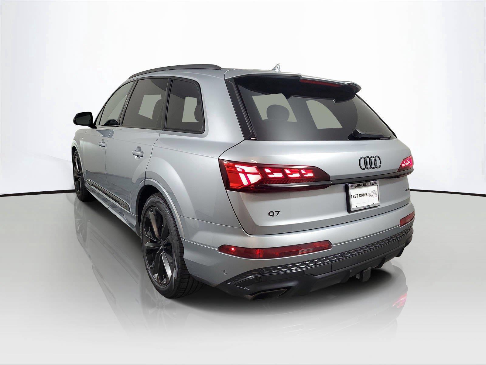 New 2026 Audi Q7 SUV