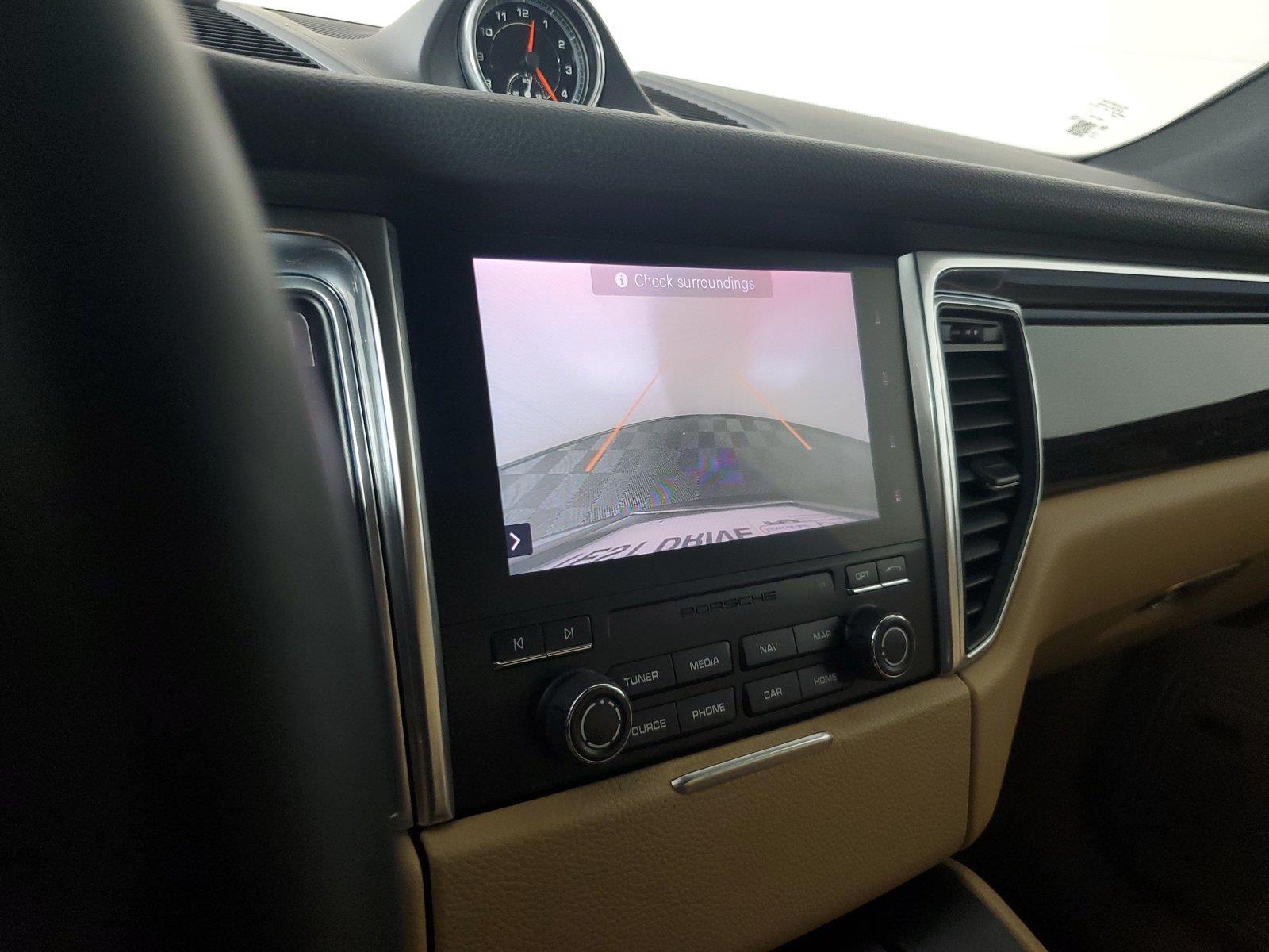 2017 Porsche Macan S - Photo 29