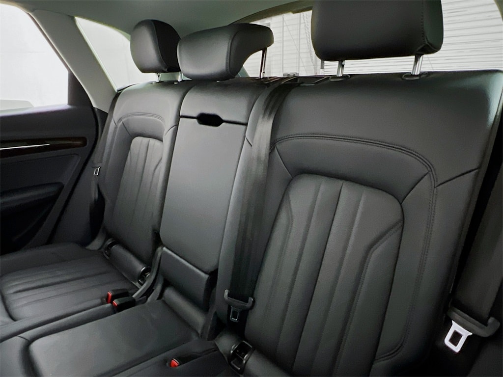 2019 Audi Q5 Premium Plus - Photo 24