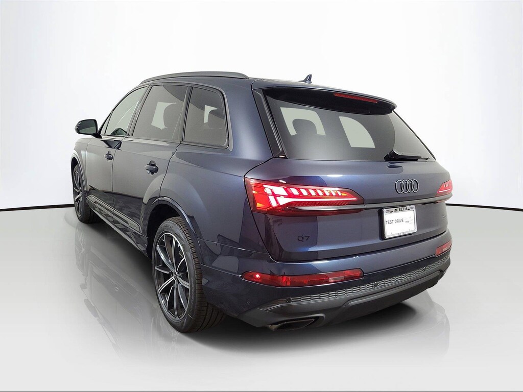 New 2026 Audi Q7 SUV