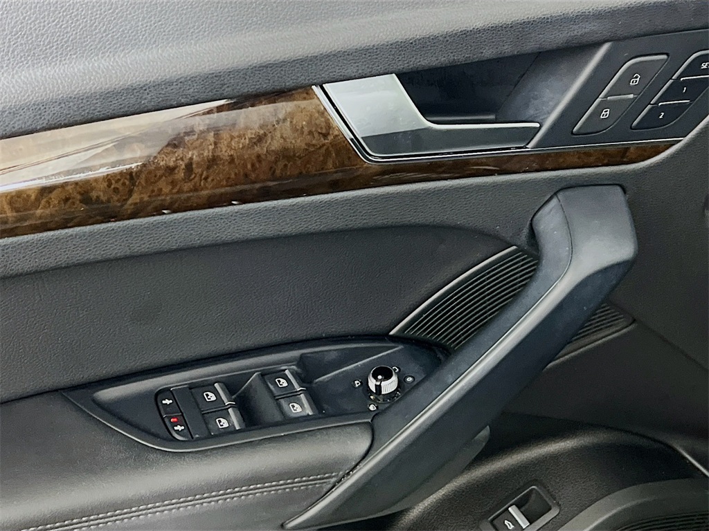 2019 Audi Q5 Premium Plus - Photo 20