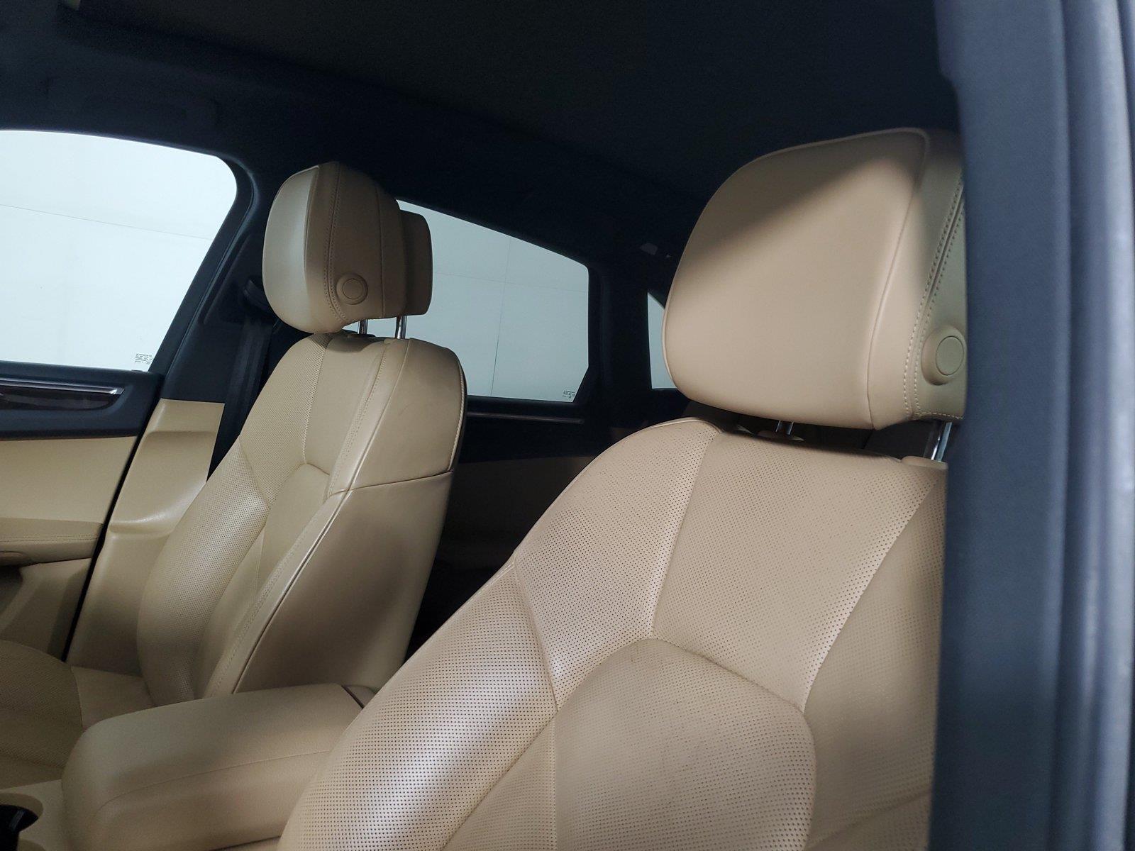 2017 Porsche Macan S - Photo 22