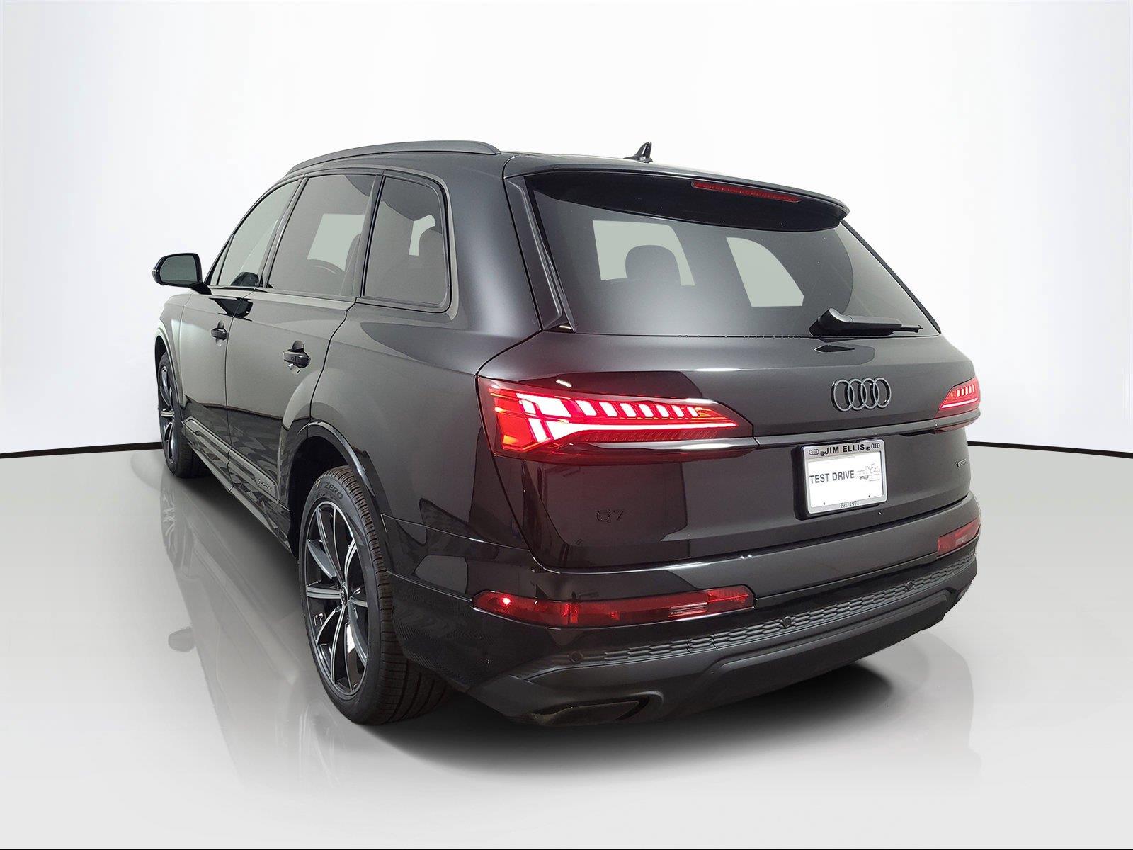 New 2026 Audi Q7 SUV