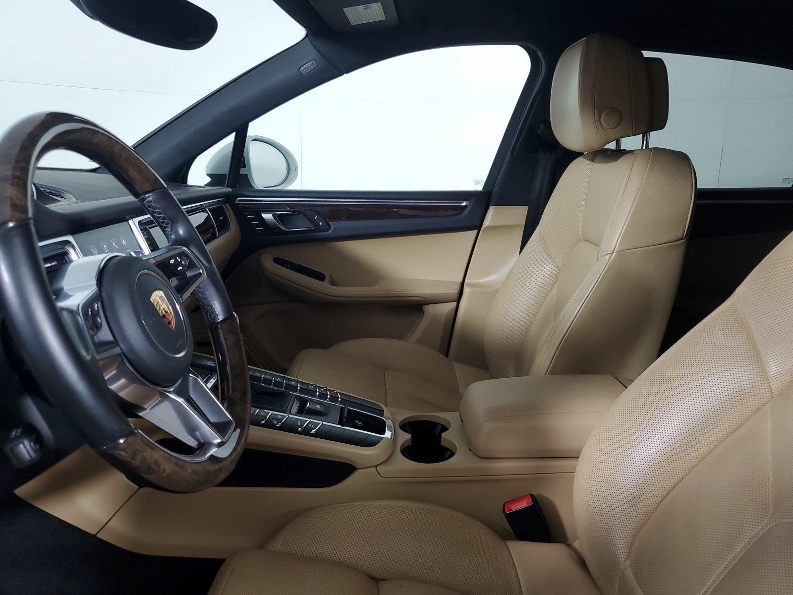 2017 Porsche Macan S - Photo 21