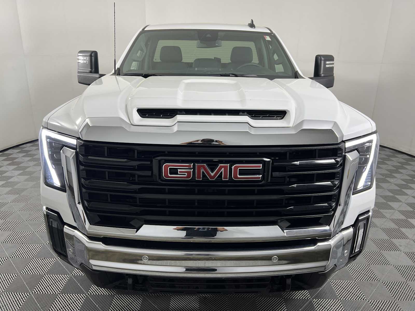 New 2025 GMC Sierra 2500HD Pro Truck