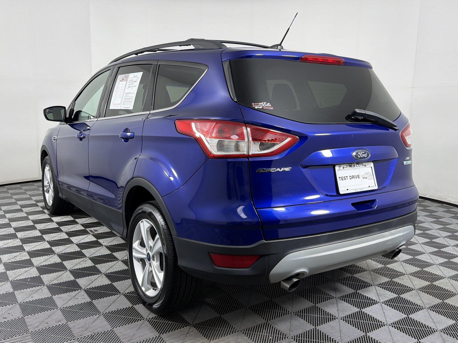 Used 2015 Ford Escape SE SUV