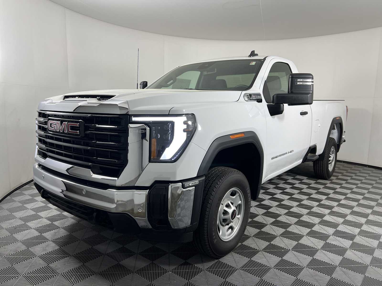 New 2025 GMC Sierra 2500HD Pro Truck