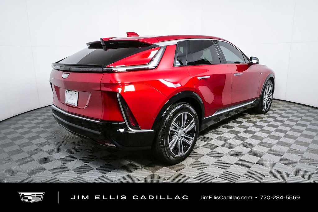 New 2027 CADILLAC LYRIQ Luxury SUV
