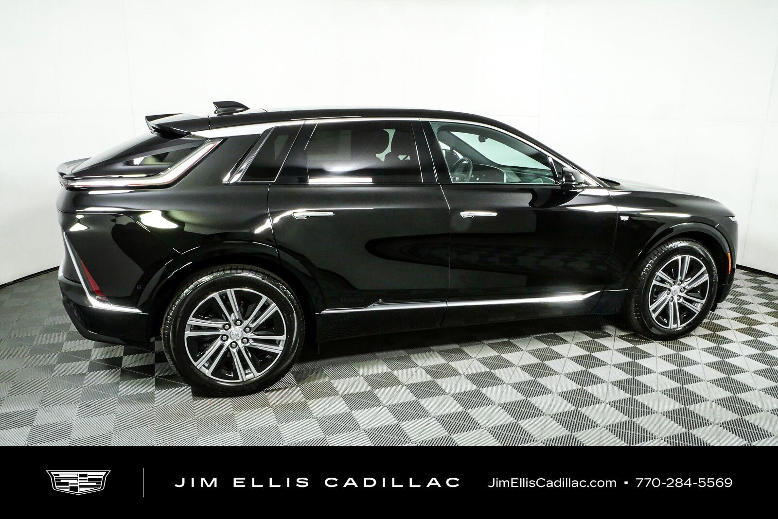 New 2027 CADILLAC LYRIQ Luxury SUV