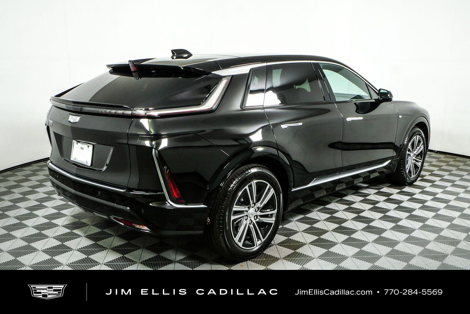New 2027 CADILLAC LYRIQ Luxury SUV