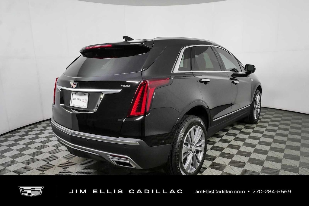 New 2026 CADILLAC XT5 Premium Luxury SUV