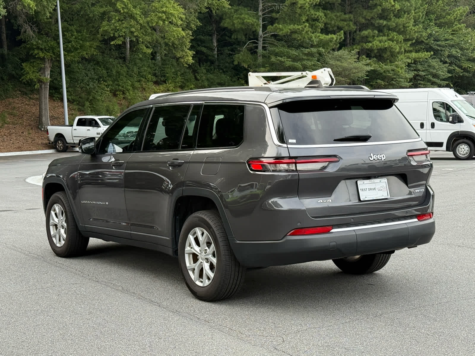 Used 2023 Jeep Grand Cherokee L Limited SUV