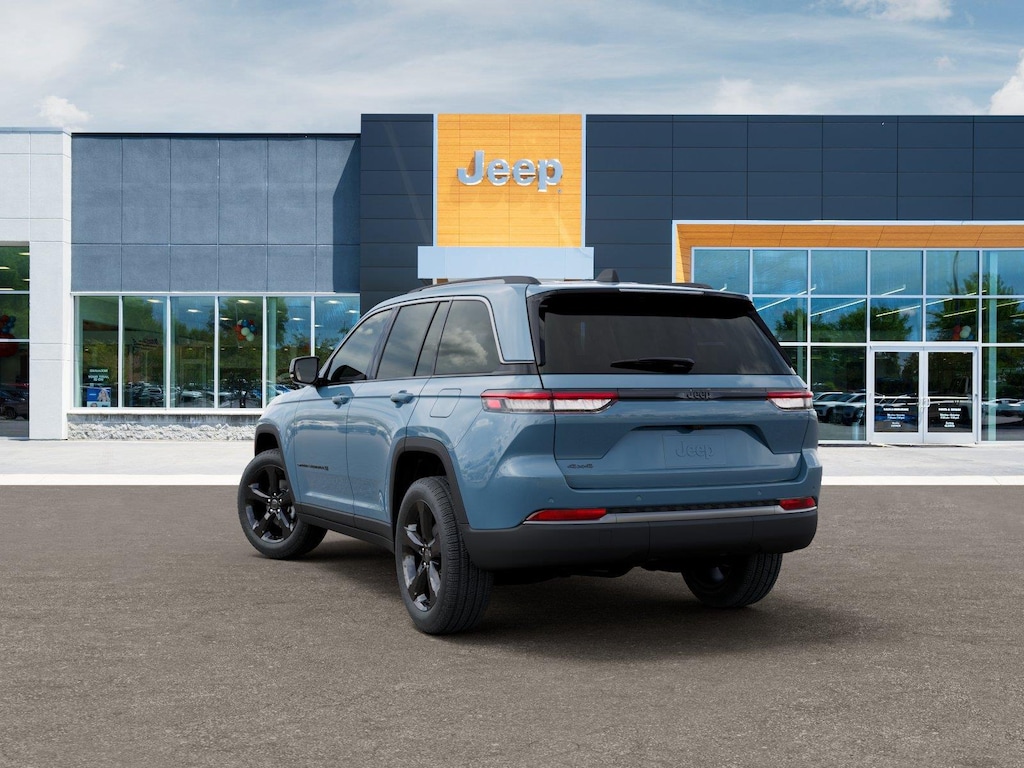 New 2027 Jeep Grand Cherokee Limited SUV