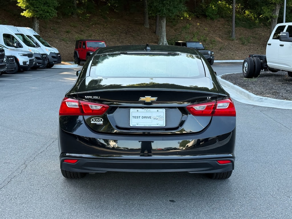 Used 2024 Chevrolet Malibu LT Sedan
