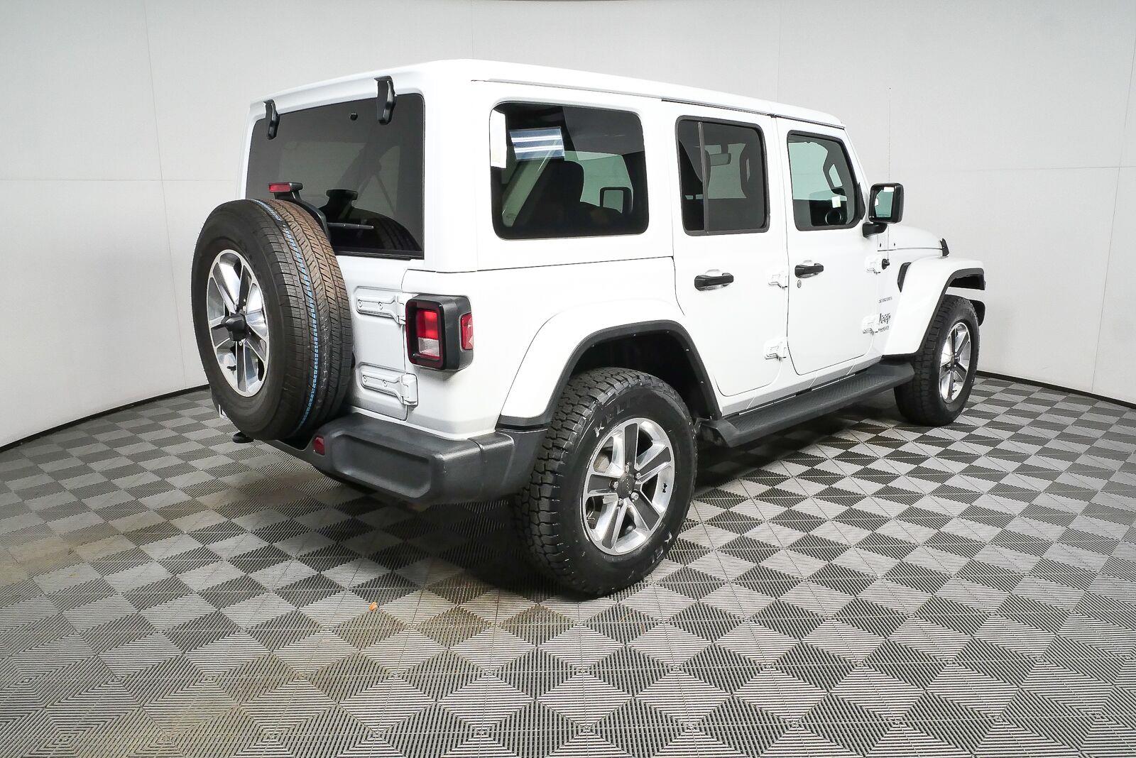 Used 2021 Jeep Wrangler Unlimited Sahara SUV